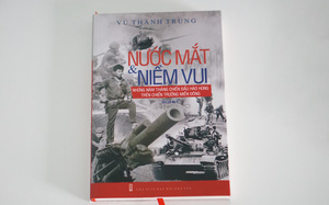 Khi hạt bụi lịch sử thành hạt bụi văn chương