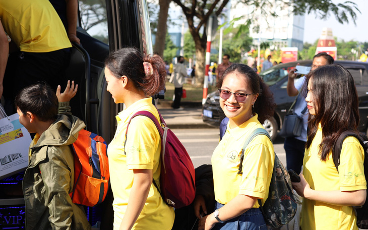 Làm gì khi trẻ mè nheo không chịu đi học sau Tết? - Ảnh 3.