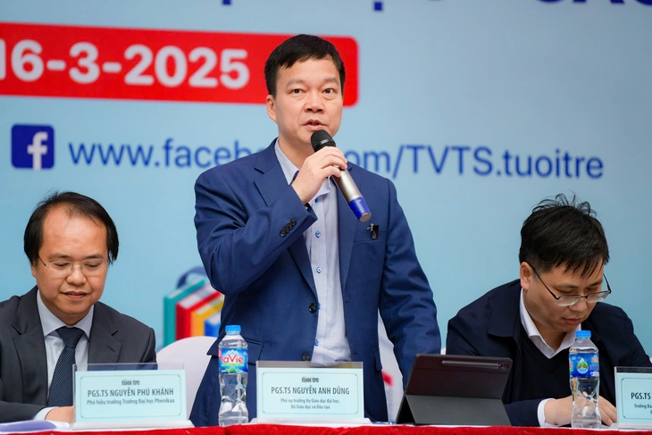 Lưu ý gì khi ôn thi tốt nghiệp, xét tuyển đại học 2025? Học nghề truyền thông có bị AI có chiếm chỗ? - Ảnh 3.