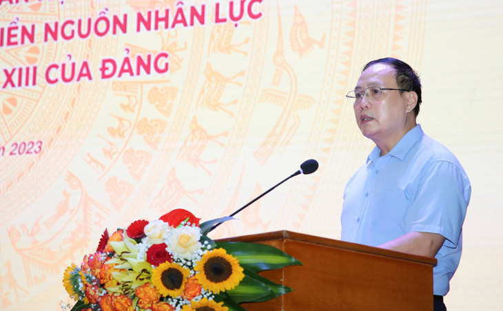 GS.TSKH Nguyễn Đình Đức phát biểu tại hội thảo - Ảnh: ĐHQGHN